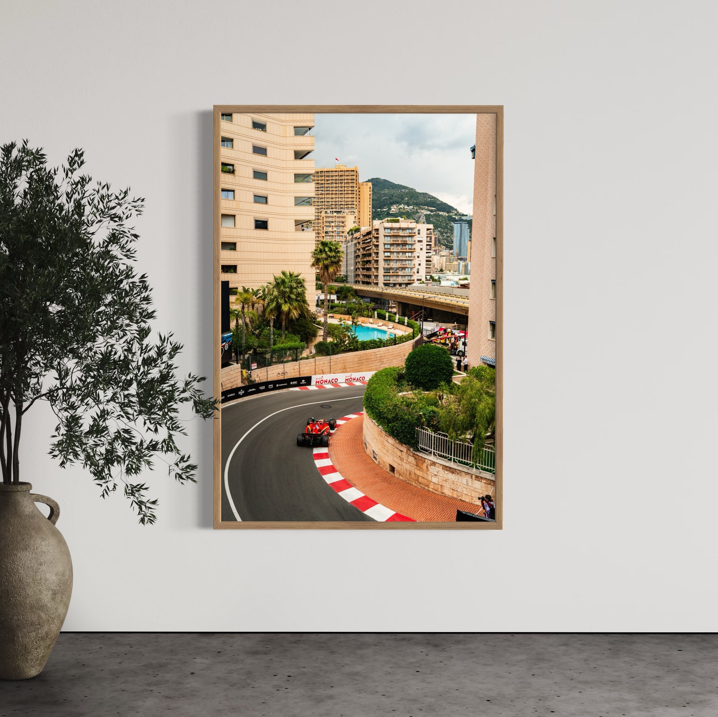 Riviera Curve - Wall of Venus