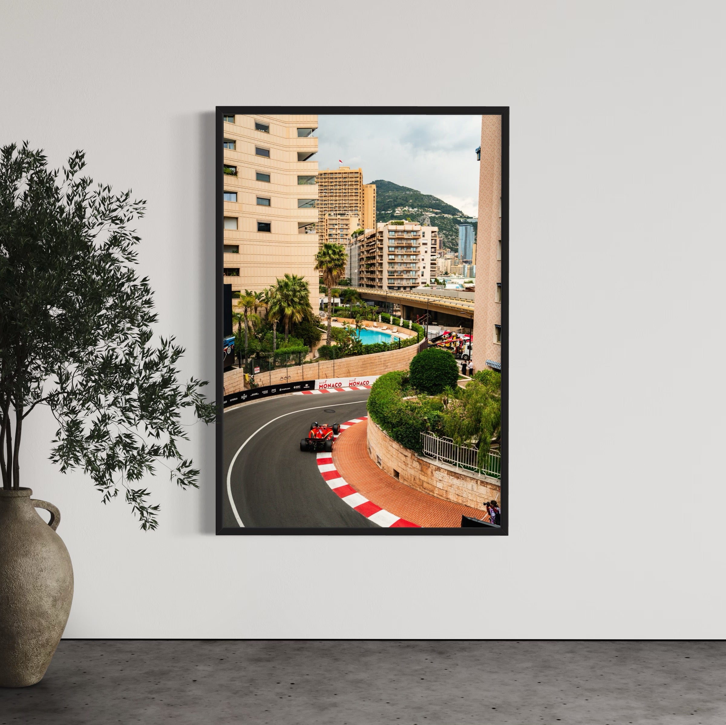 Riviera Curve - Wall of Venus