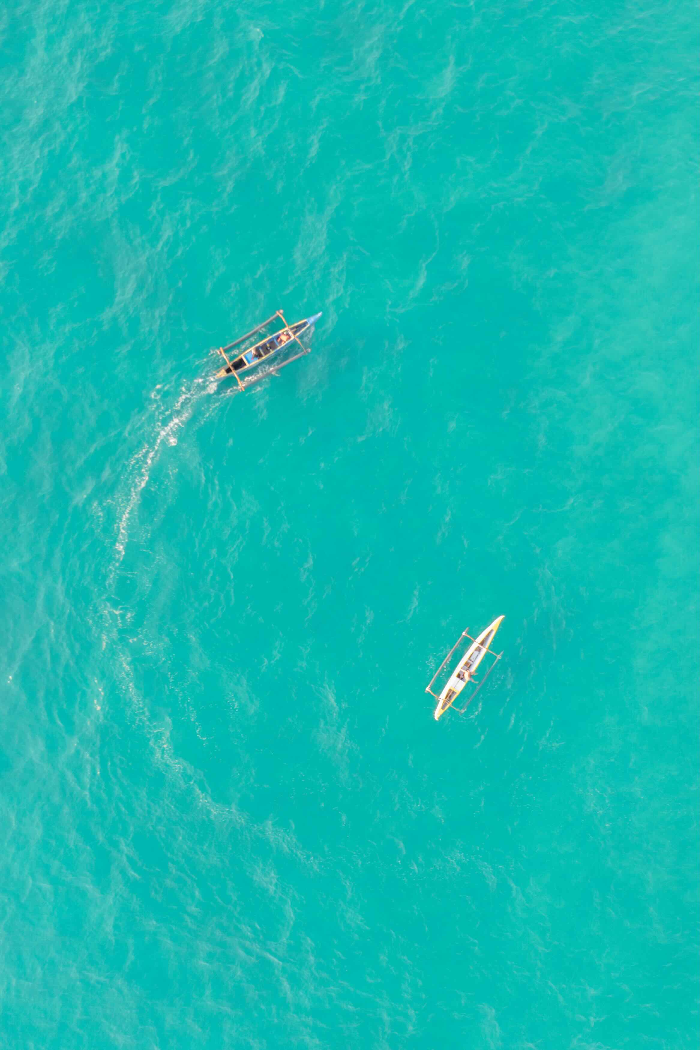 Dancing Boats