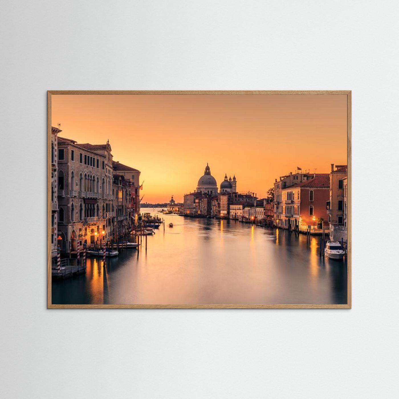 Dawn on Venice by Eric Zhang